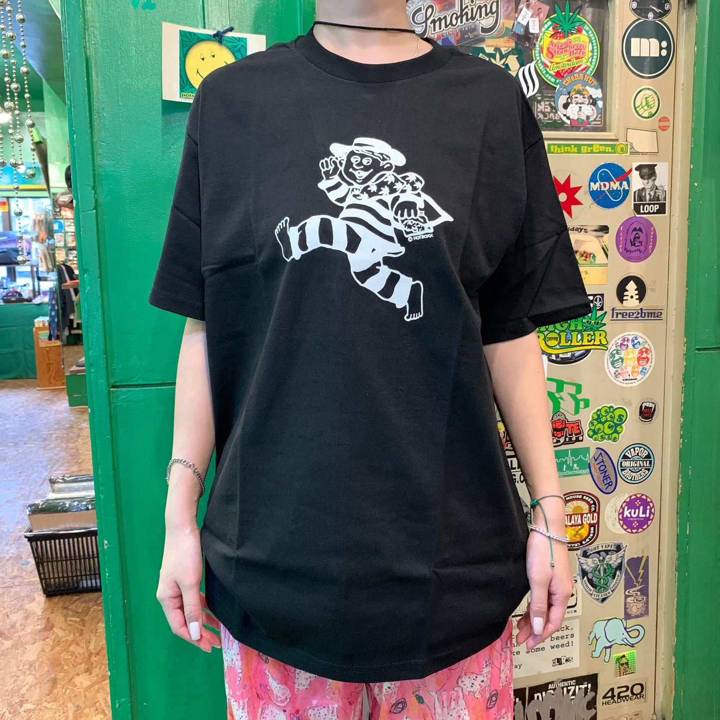 HOTBOX SESSIONS ホットボックスセッションズ"RUNNING HIGH" Tシャツ ブラック
