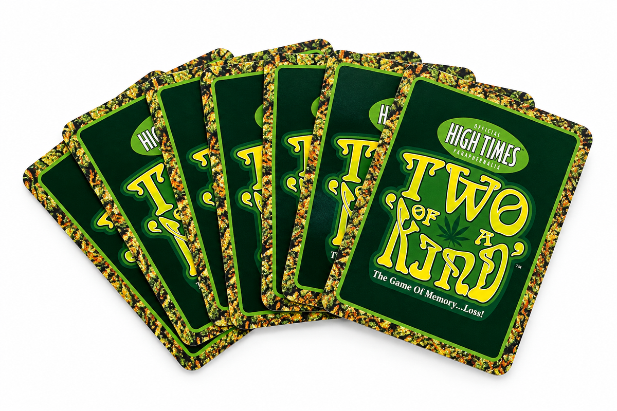 High Times ハイタイムス Two of a Kindトランプ