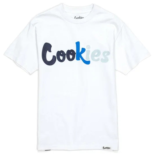 【SALE!!】Cookies  クッキーズ FORUM LOGO 1 TEE White/Blue Tシャツ