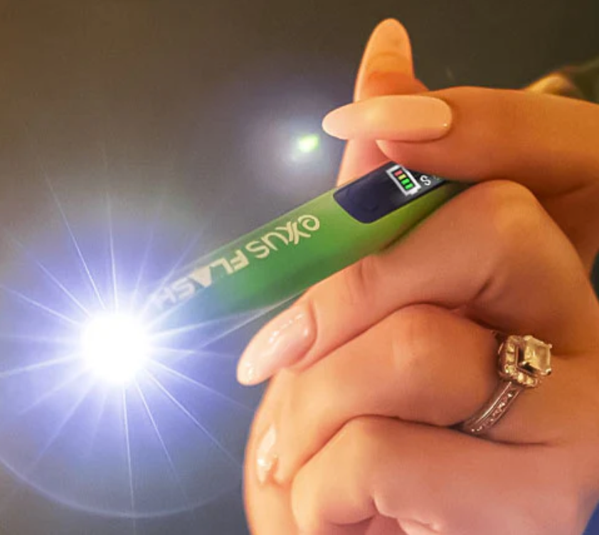 EXXUS エクサス VAPE FLASH FLASHLIGHT AND 510 VARIABLE VOLTAGE BATTERY バッテリー