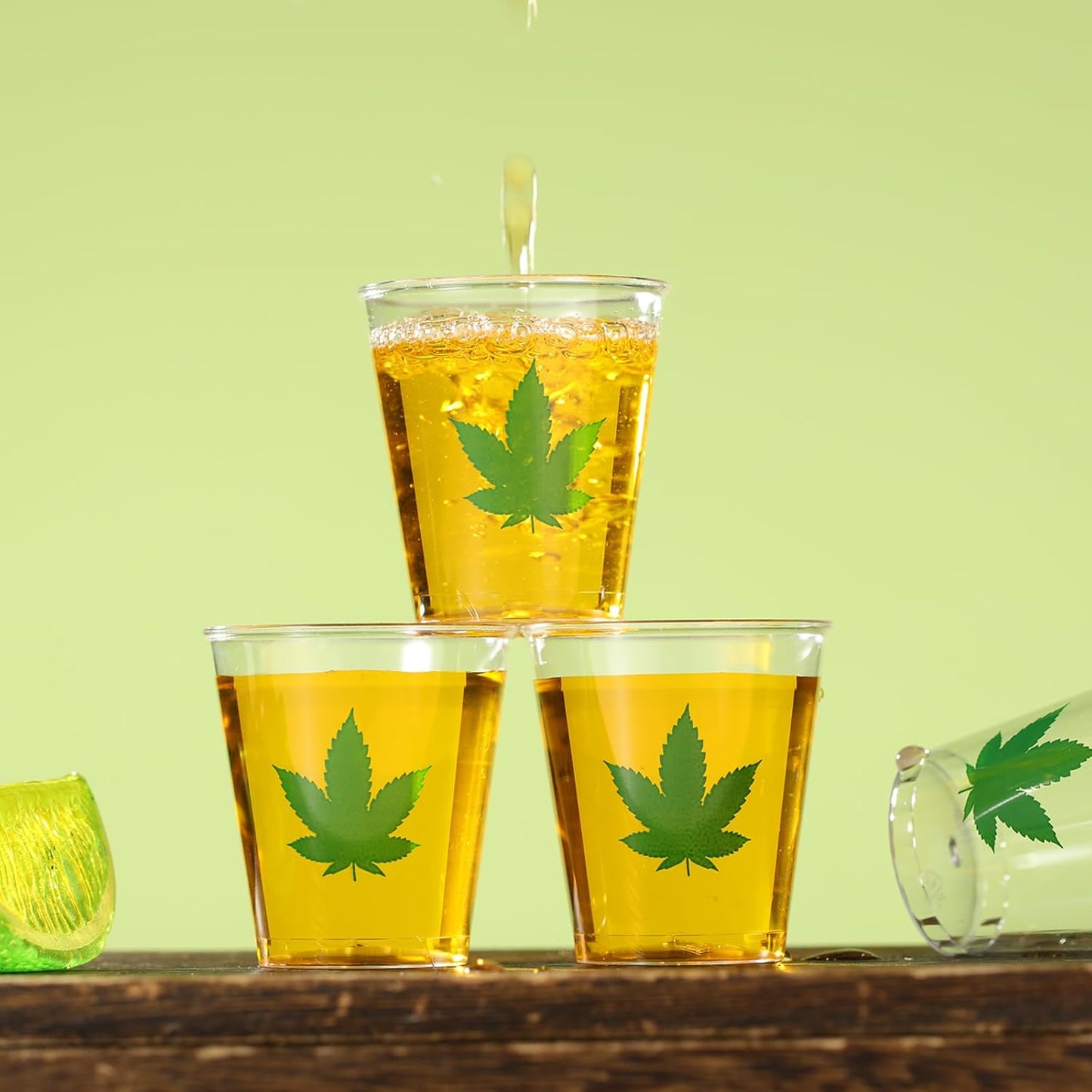 Leaf Plastic Shot Glasses 10個 リーフ柄ショットグラス