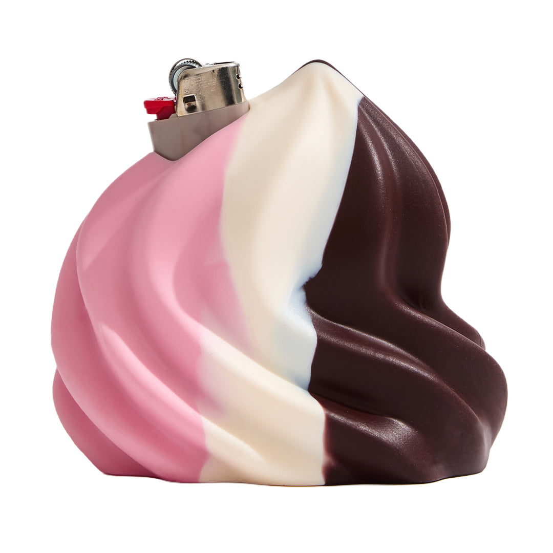 Flower by Edie Parker エディーパーカー Soft Serve Lighter Holder ソフトサーブ ライターホルダー